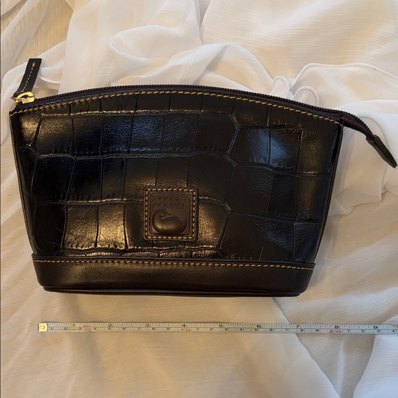 Dooney & Bourke Black Croc-Embossed Leather Pouch - Picture 4 of 17